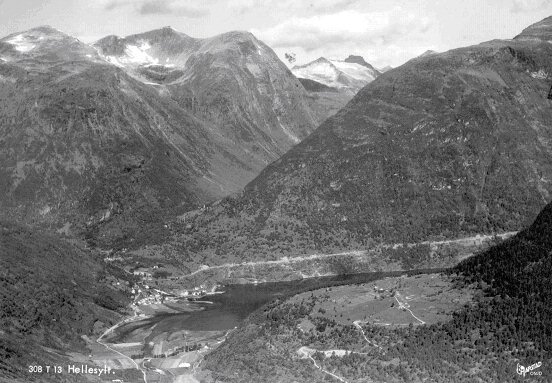 Åsen, Hellesylt, Stranda
